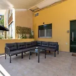 Vasilis Family House Semesterbostad