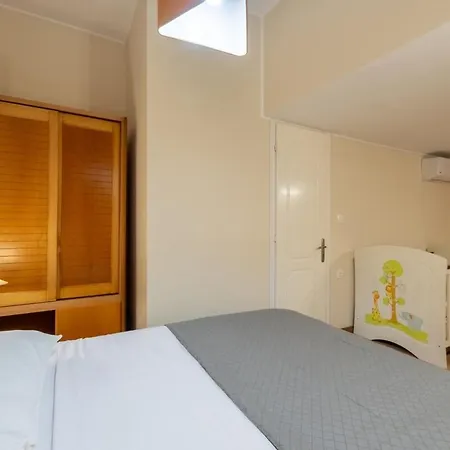 בית נופש Vasilis Family House