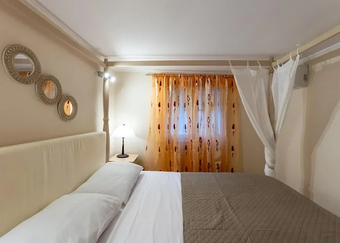 Vasilis Family House